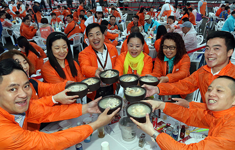 중국 단체 관광객 4천명 반한 ‘삼계탕’