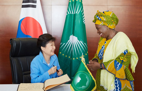 박근혜 대통령, 주마 AU위원장 면담