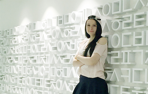 독일 신인가수, 한국방문의 꿈을 이루다