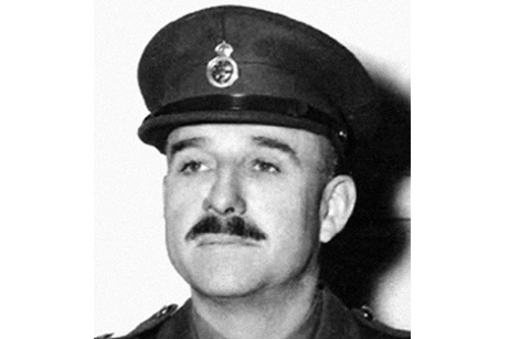 	‘한국전쟁 호국영웅’, 캐나다 제임스 스톤 중령