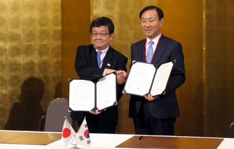 한•일 관광교류, 천만 명 시대 향한 '첫 걸음'