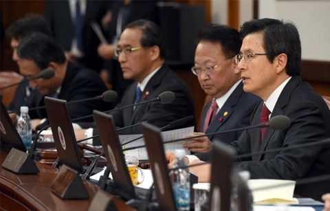 황 대통령 권한대행, “비상상황일수록 안보 중요”