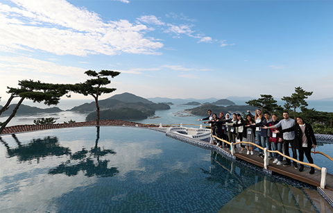 넘쳐나는 즐거움이 있는 통영