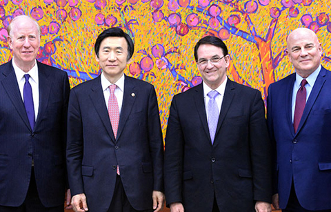 윤병세 외교장관, ‘한•미 동맹의 지속적 발전’ 재확인