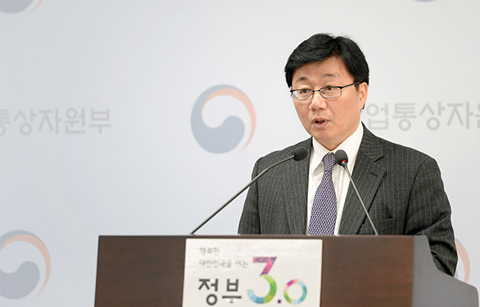 	'외국인직접투자 2백억 달러 시대'