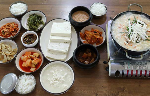 강원도의 맛: 콩과 자연의 만남, ‘강릉 초당순두부’