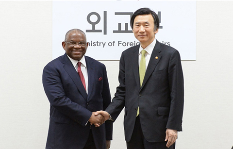 	한·앙골라, 대북 제재 공조 및 경제협력 논의