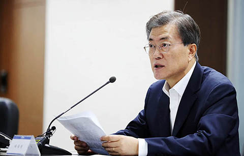문 대통령, “북한이 실감할 강력하고 실질적인 조치 검토”