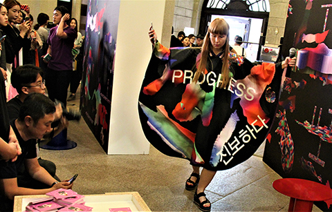 ‘몸’과 ‘문자’를 연결한 세계 유일 ‘타이포그래피 비엔날레’