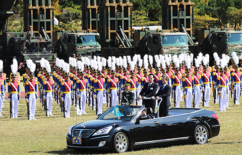 문 대통령, ‘한반도 평화∙번영은 대통령의 절대 의무’