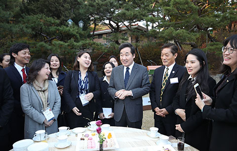 미 국무총리, 트럼프 국회연설 칭찬