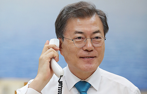 한•중 정상 통화, 시 주석 “남북 관계개선 성과 환영”