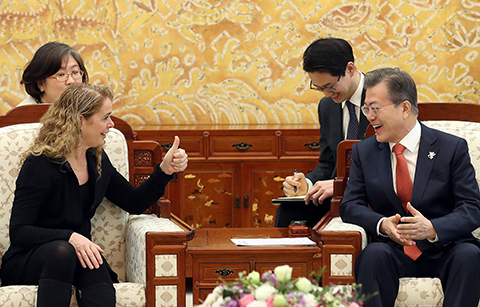 문 대통령, 캐나다 총독과 정상회담