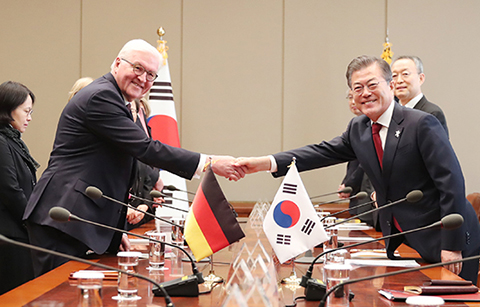 한·스위스·독일·폴란드 정상, ‘평창 동계 올림픽 평화 노력 지지’