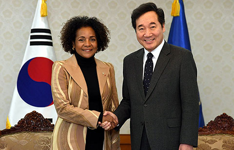 이낙연 총리, 불어권국제기구 사무총장 면담