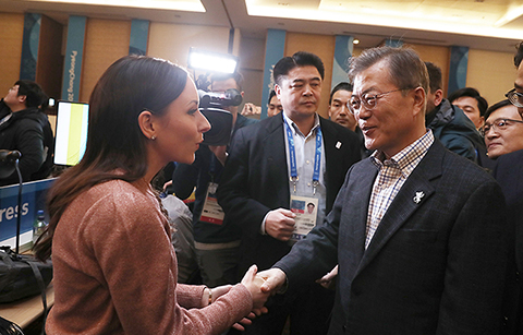 문 대통령, ‘평창 올림픽’ 취재기자 격려