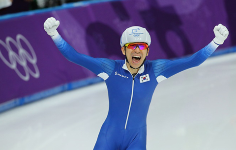 이승훈, 남자 매스스타트 ‘초대 챔피언’ 등극