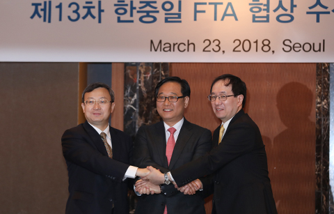 한‧중‧일, FTA 통한 ‘자유무역’ 강조