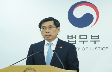 한국 정부, 신산업 인력 입국 문턱 낮춘다