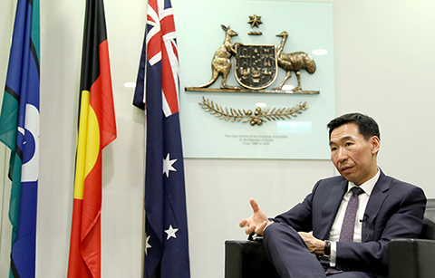 주한 호주대사, "남북정상회담, 대화 시작이 중요"