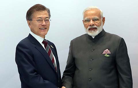 문 대통령, ‘세계 요가의 날’ 맞아 인도에 축하메시지