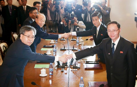 남북 이산가족, 8월 20∼26일 금강산서 만난다