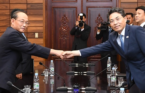 남북, 개성~평양∙고성~원산 도로 현대화 합의