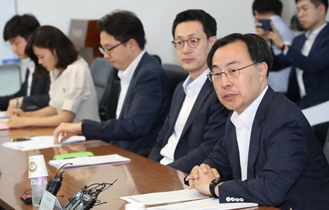 EU, 철강 세이프가드 잠정조치 시행… 한국정부 “총력 대응”