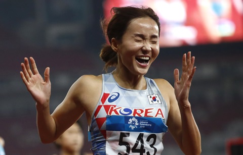 [아시안게임 하이라이트 Day 9] 허들 정혜림, 8년 만에 한국육상 금메달