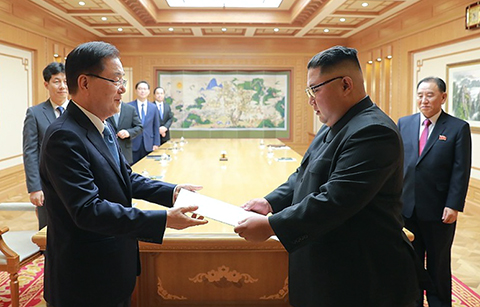 문 대통령, 18~20일 평양서 정상회담 “북, 비핵화 의지 확고”