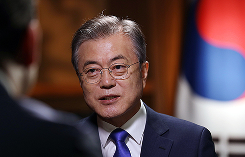 문 대통령 폭스뉴스 인터뷰 “평화의 선결 조건이 비핵화”