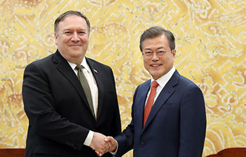 문 대통령 “조기 북미회담 전망… 한반도에 새 질서”