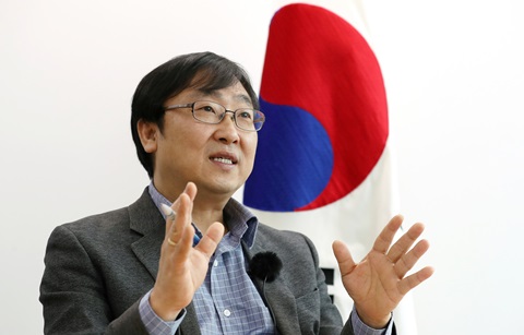 정동일 정책기획위 단장 “이민오고 싶은 나라 만들 것”