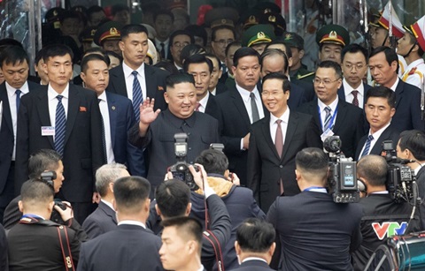 김정은, 베트남 입국… ‘세기의 회담’ 초읽기