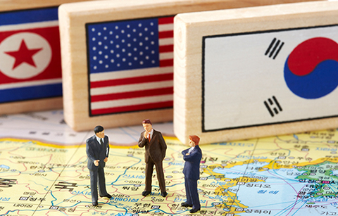 한국 국민 “북미 비핵화 협상 낙관적”