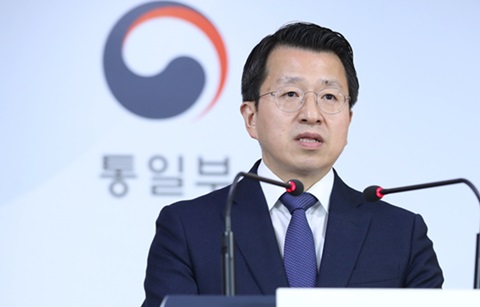 남북 연락사무소 사흘 만에 일부 정상화