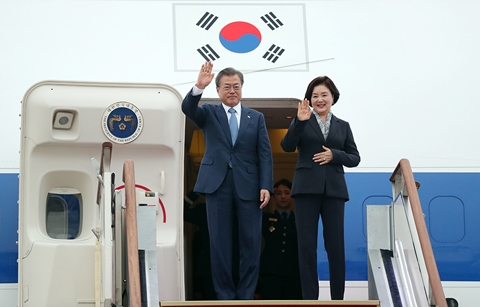 “철의 실크로드 여는 것이 우리의 미래”