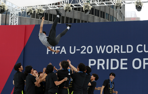 “국민들과 함께 해낸 준우승”