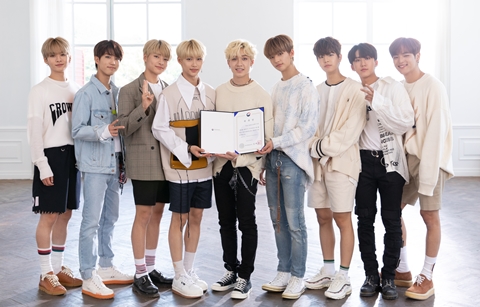 스트레이 키즈, 세계 한류 전파에 앞장선다 