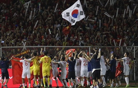 ‘박항서 매직’ 베트남 축구 60년 숙원 해소