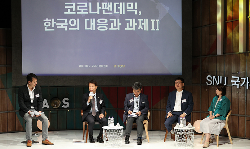 김강립 복지부 차관 "가장 치명적인 코로나 시나리오에도 대응 가능한 의료진·병상 갖춰"