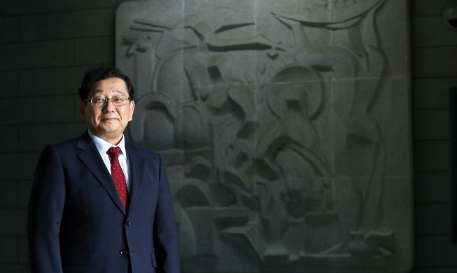 조선인 강제 징용 부정하는 '군함도 전시관'