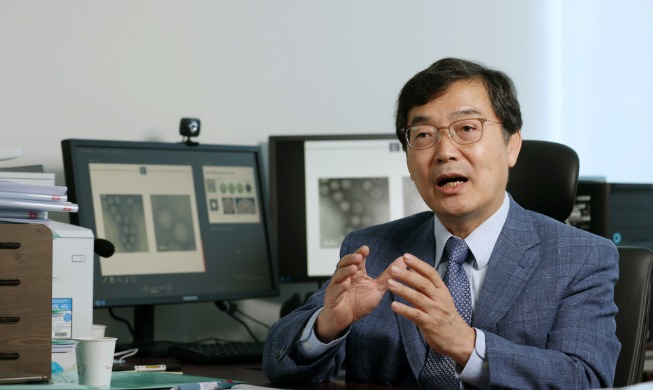 성백린 백신사업단장 “또 다른 형태의 코로나 올 것···백신주권 확립해야”