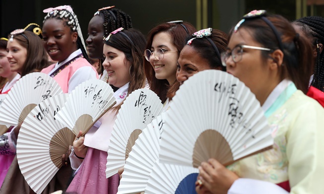 전 세계 한류팬 1억명 돌파···북미·유럽서 K팝 팬 급증