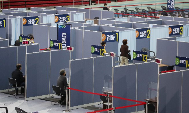 정부, 화이자 코로나 백신 4000만 회분 추가 확보