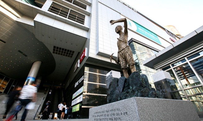 일본에게 주어진 두 번째 기회 (마크 피터슨 브리검영대학교 명예교수)