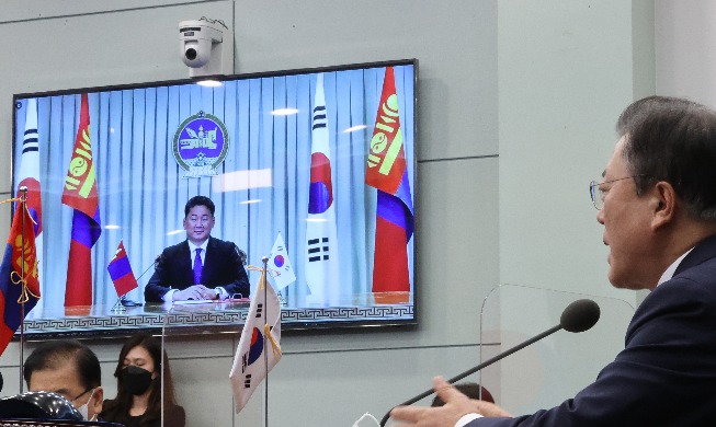 한·몽골 정상회담···‘전략적 동반자 관계' 격상