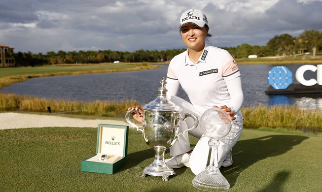 고진영, LPGA 투어 최종전 우승···올해의 선수, 상금왕 석권
