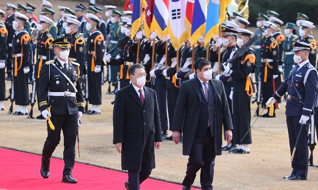한-코스타리카 정상회담···행동지향적 포괄적 동반자 관계로 격상