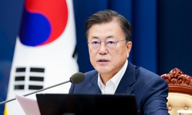 문 대통령 "투투 대주교, 인류 마음 속에 영원히 기억될 것"